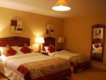 Davitts Guesthouse Kenmare Bagian luar foto