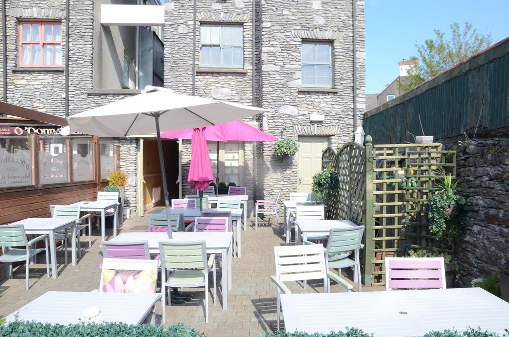 Davitts Guesthouse Kenmare Bagian luar foto